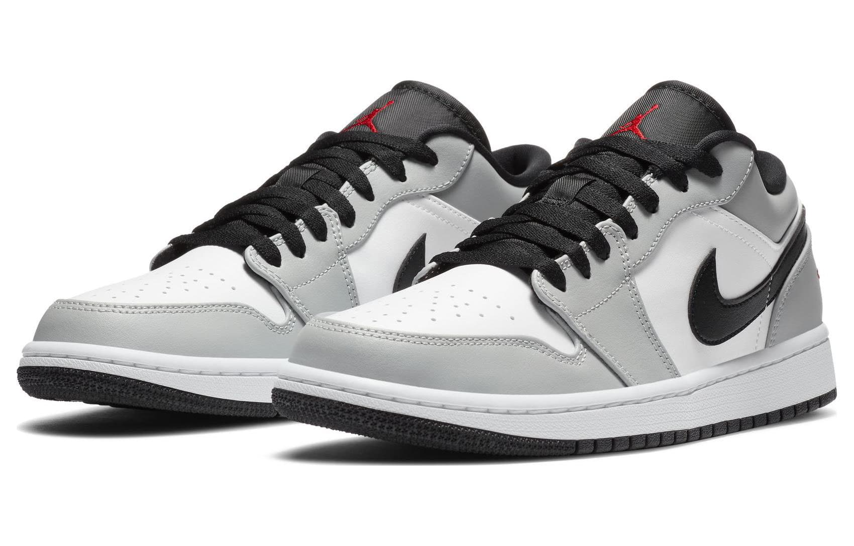 JORDAN 1 Low Light Smoke Grey 5