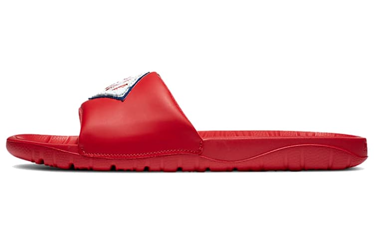 JORDAN Break Se Red Slippers 2