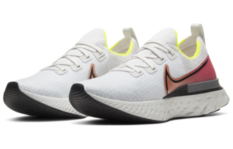 Nike React Infinity Run Platinum Tint Pink Blast 5