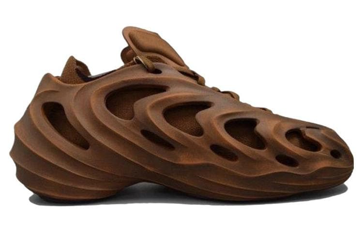 Adidas Originals AdiFOM Q Cosmic Way Runners Mars 4