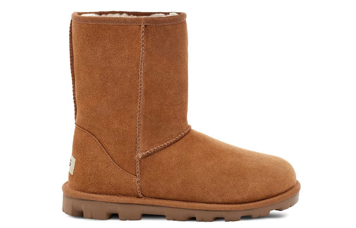 UGG Essential Short Ii Women's 3