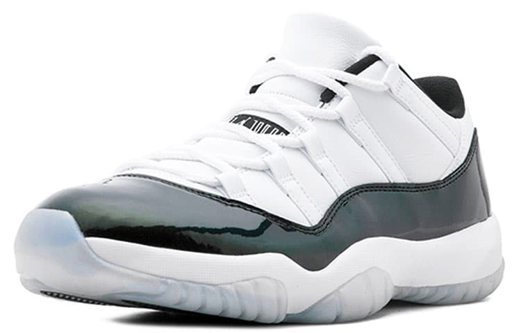 JORDAN 11 Retro Low Iridescent 4