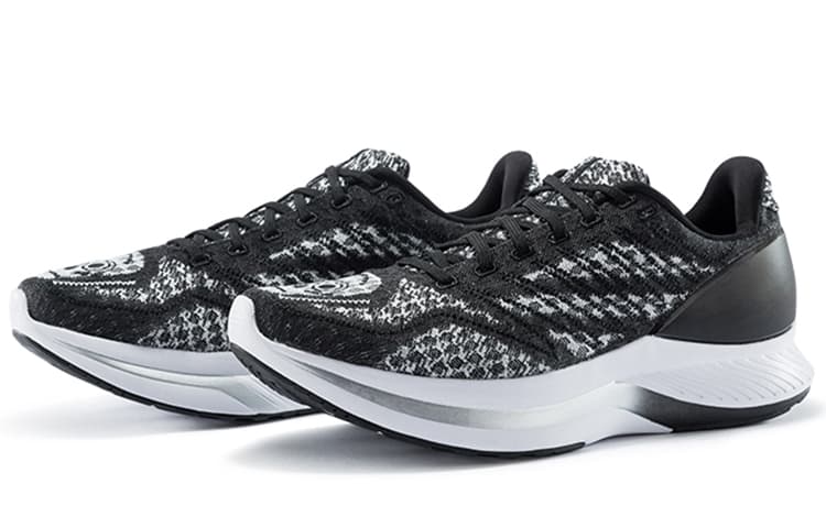 saucony Women's Endorphin Shift 'Speedskull' 5