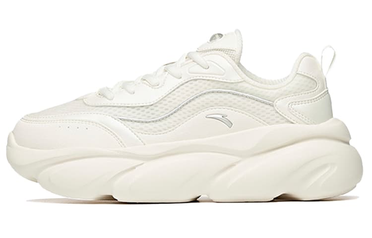 Anta Claw Life Collection Cushioning Anti-Slip Wear-Resistant Breathability Low-Top Chunky Sneakers Women's White 2
