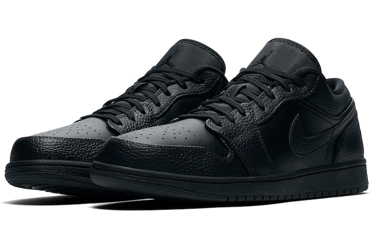 JORDAN 1 Low Triple Black 5