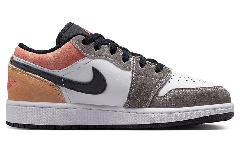 Jordan Kids Air Jordan 1 Low SE "Flight Club" Sneakers 3