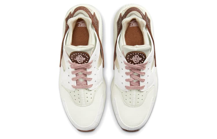 Nike Air Huarache Rattan Women's 6