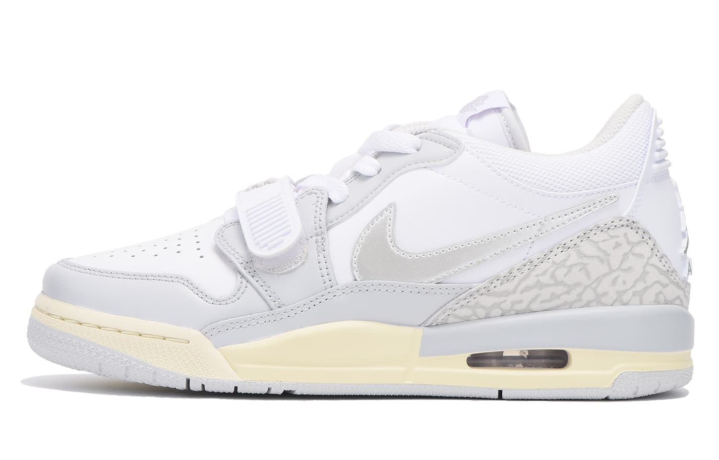 JORDAN Legacy 312 Vintage Basketball Shoes Women's Low-Top White 2
