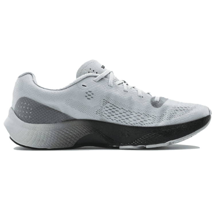 Under Armour Charged Pulse 4