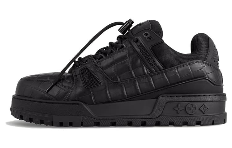 LOUIS VUITTON LV Trainer Maxi Sneaker Black 2