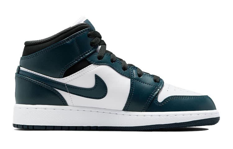 Jordan 1 Mid Armory Navy GS 4