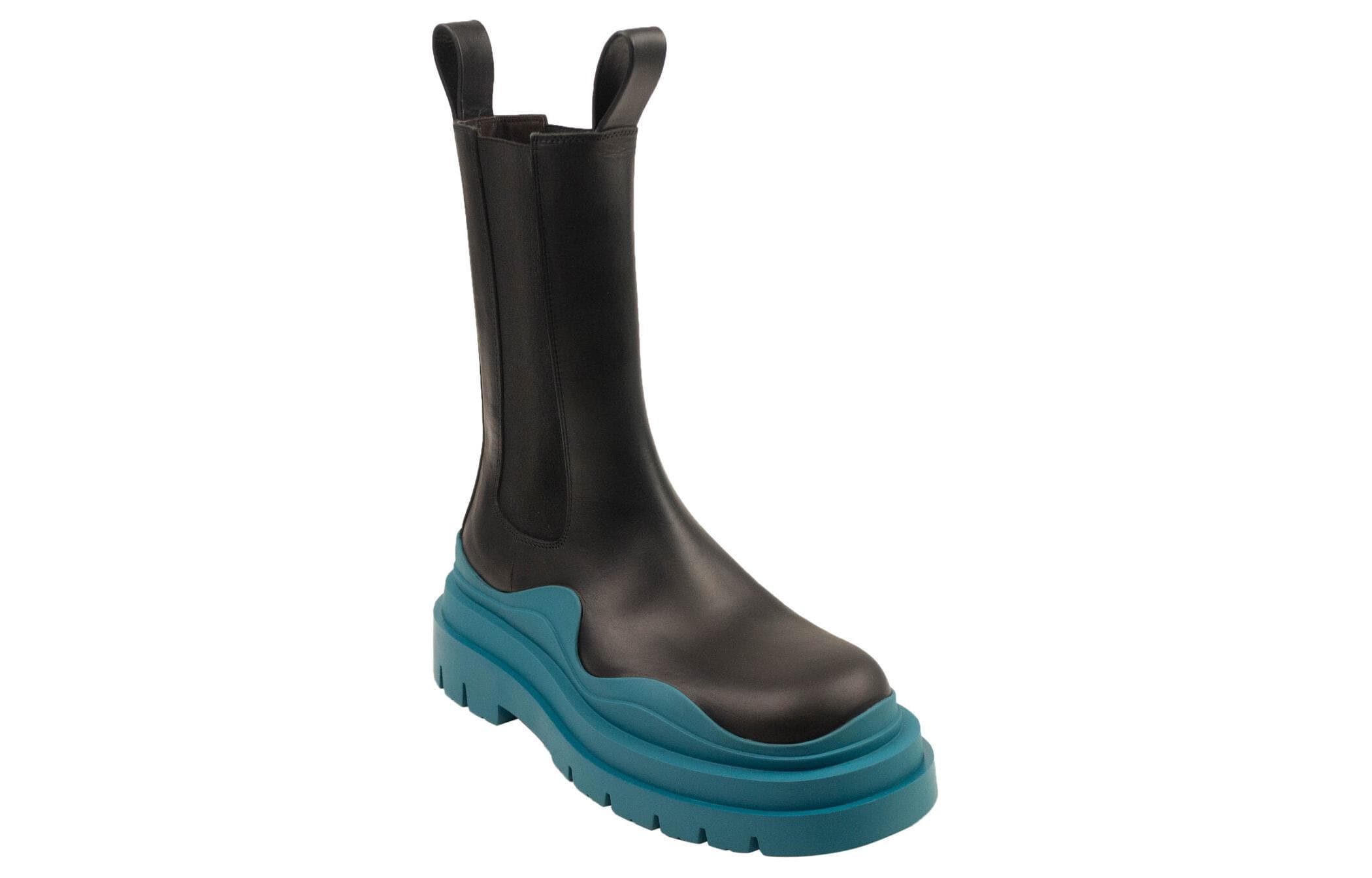Bottega Veneta Tire Chelsea Boots Women's Black Blue 4