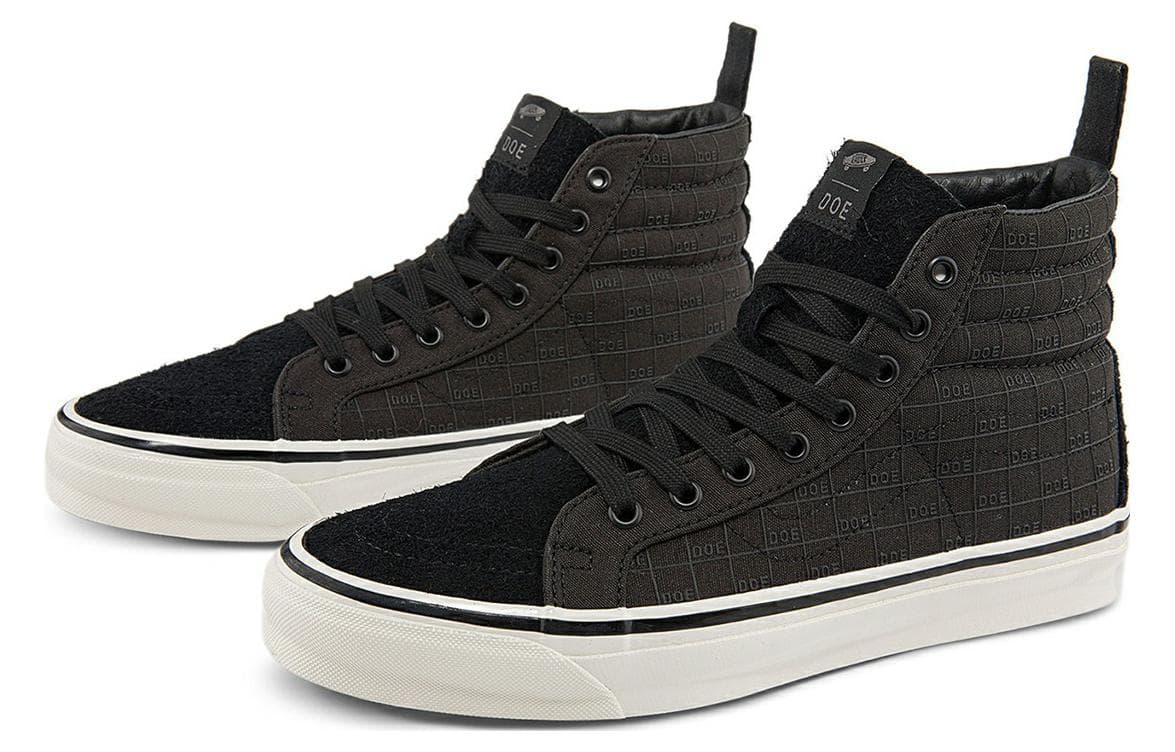 Vans Doe Vans Vault SK8 Hi Lx 'Black' 4