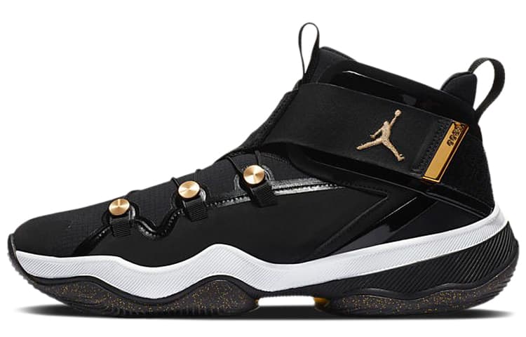 JORDAN AJNT23 Black Metallic Gold 2