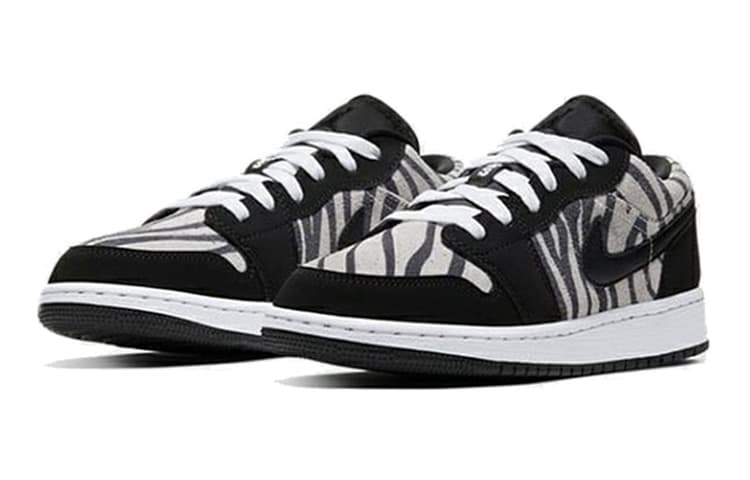 Jordan 1 Low GS Zebra 5