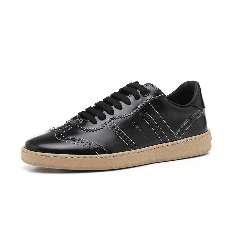 FERRAGAMO Calfskin Leather Brogue Round Toe Lace-Up Low-Top Casual Shoes Men's Black 3