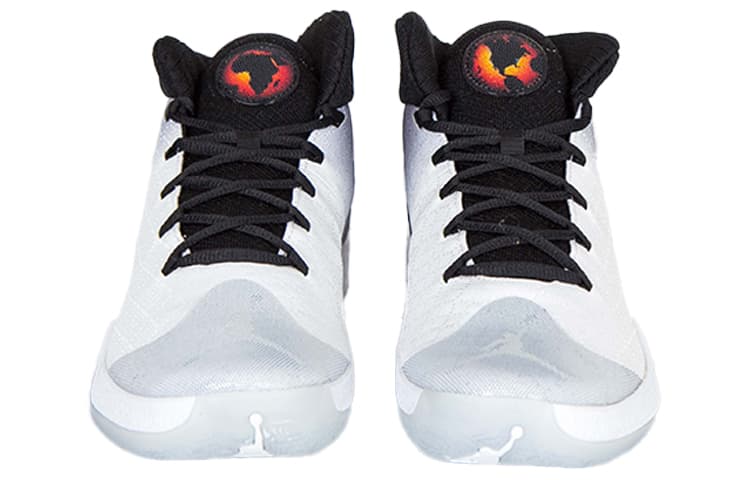 JORDAN Xxx White Black 5