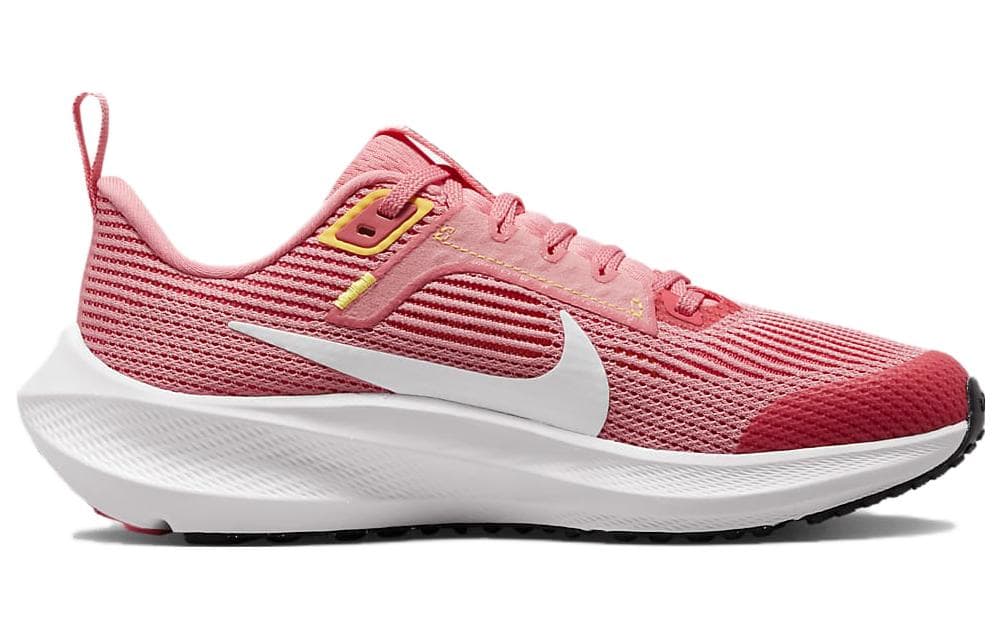 Nike Air Zoom Pegasus 40 GS 'Coral Chalk' 4