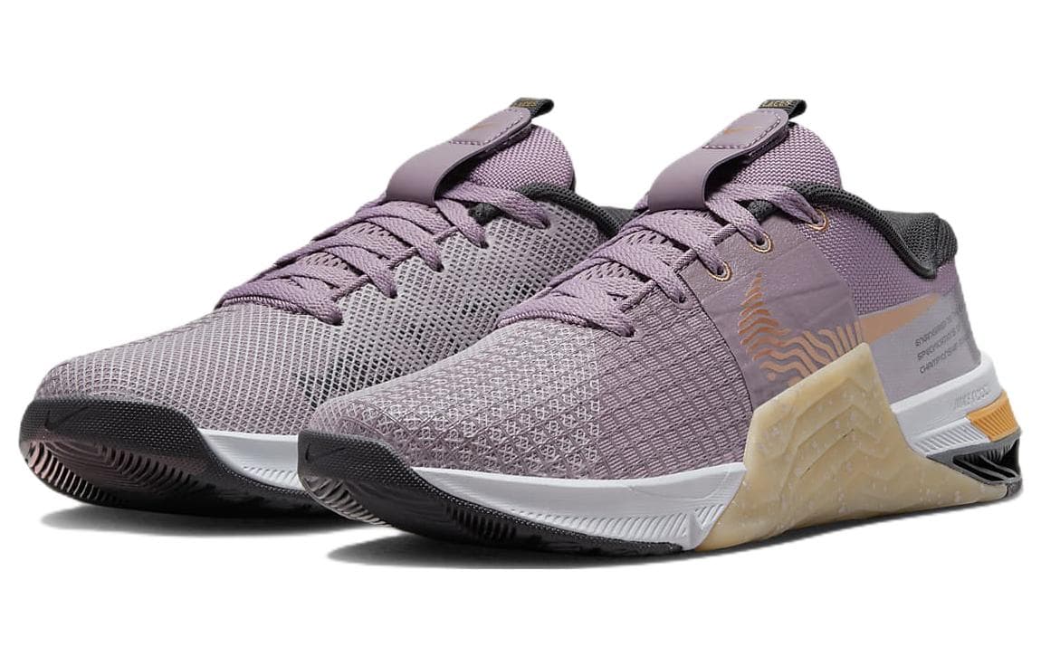 Nike Women's Metcon 8 Premium 'Purple Smoke Metallic Copper' 6
