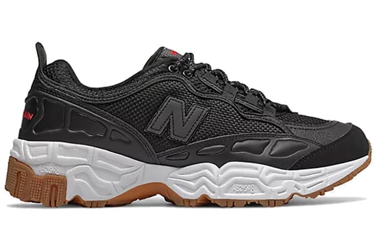 New Balance 802 Black/White 3