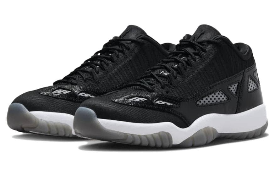 Jordan 11 Retro Low IE Craft Black White 6