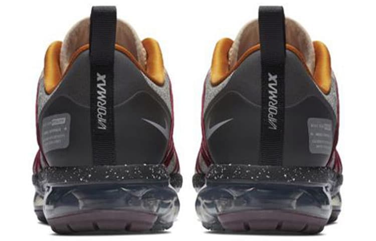 Nike Air VaporMax Run Utility Desert Ore 6