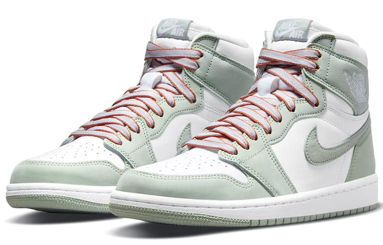 JORDAN 1 Retro High Og Seafoam Women's 5