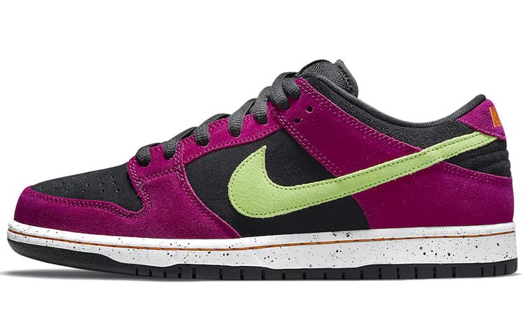 Nike Sb Dunk Low Pro Acg Terra Red Plum 2