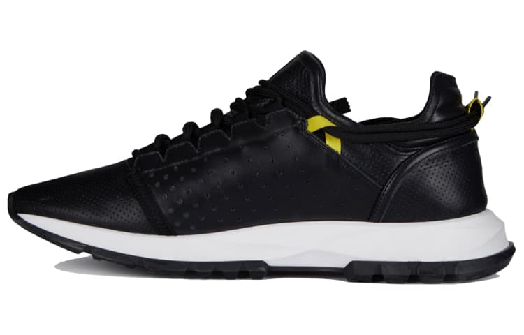 Givenchy Spectre Lightweight Low Top Athletic Shoes Men's Black 2