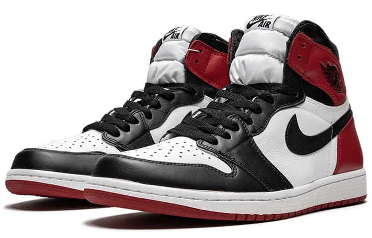 JORDAN 1 Retro Black Toe 2016 5