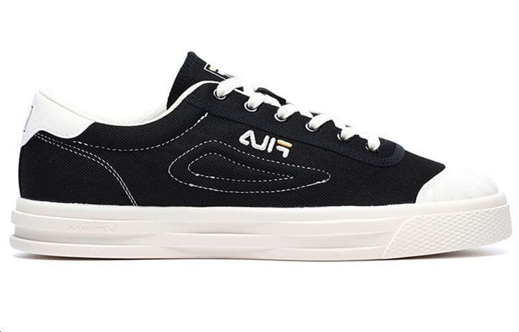 FILA 'Core Black White' Women's 4