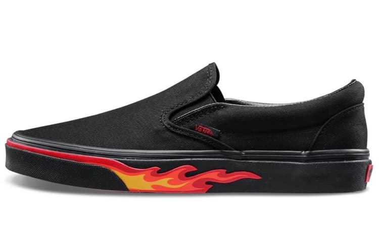 Vans Slip On Flame Wall