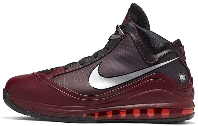 Nike LeBron 7 Christmas 2019 2