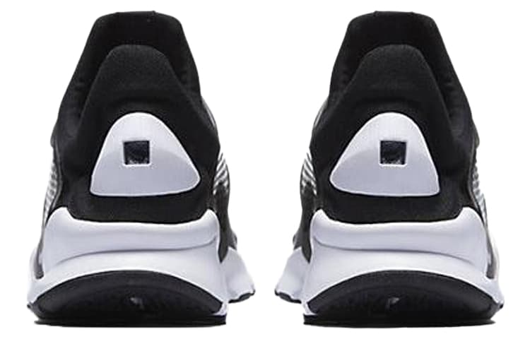 Nike Sock Dart Se Black White 5
