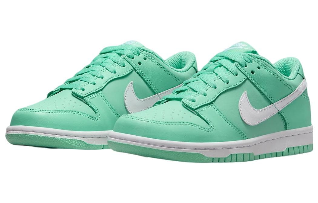Nike Dunk Low Emerald Rise GS 6