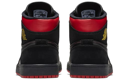 Jordan 1 Mid Last Shot 3