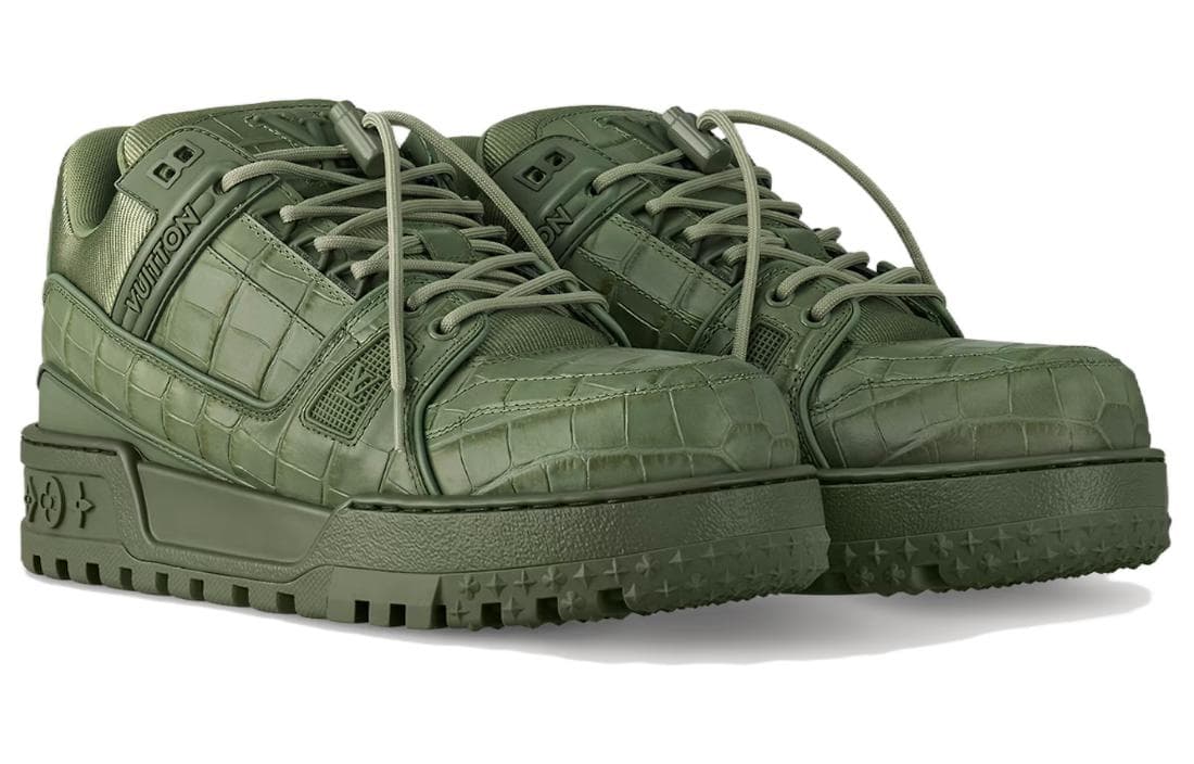LOUIS VUITTON Trainer Maxi Skateboard Shoes Unisex Low-Top Green 4