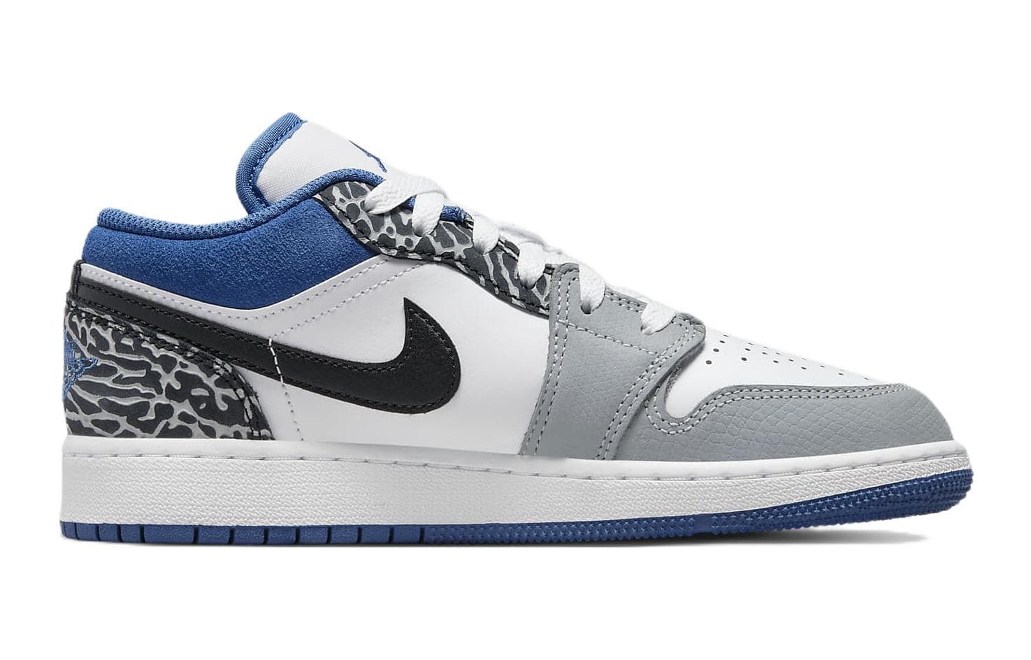 Jordan 1 Low SE True Blue GS 4