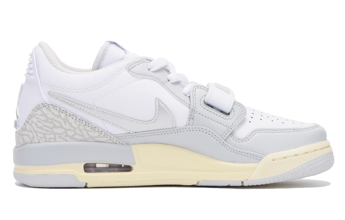 JORDAN Legacy 312 Vintage Basketball Shoes Women's Low-Top White 3