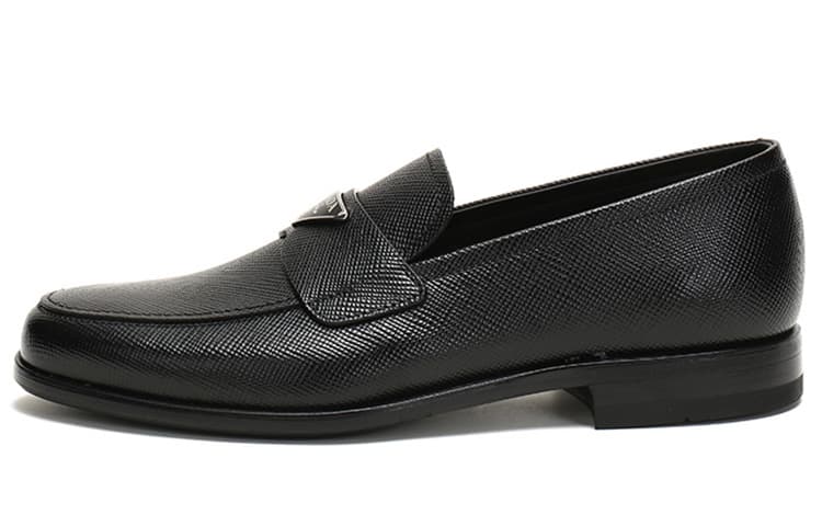 PRADA Men's Casual Shoes Men Low-Top Black 2