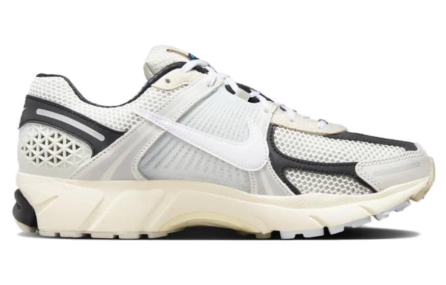 Nike Zoom Vomero 5 Supersonic Light Bone Black 4