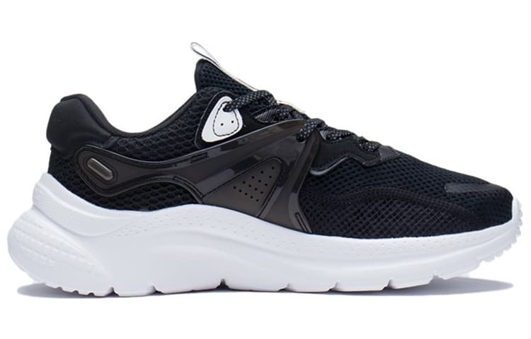 LINING Liuyun Casual Shoes Women's Low-Top Black White 3
