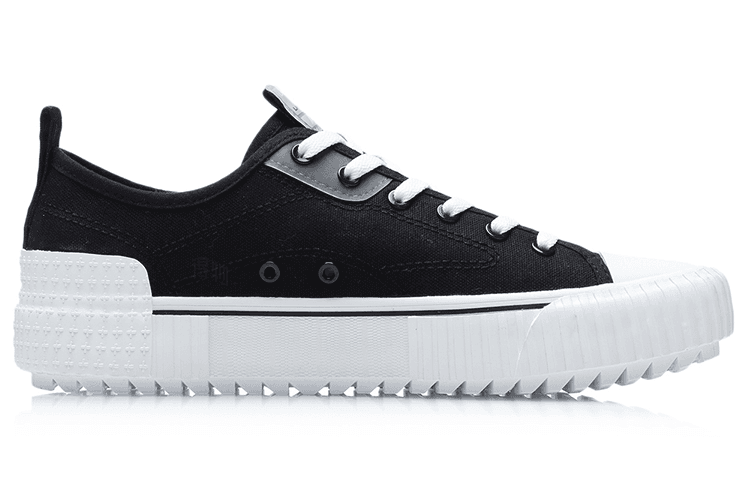 Disney x LiNing Slip-Resistant Cushioning Low-Top Skate Shoes Unisex Black White 4