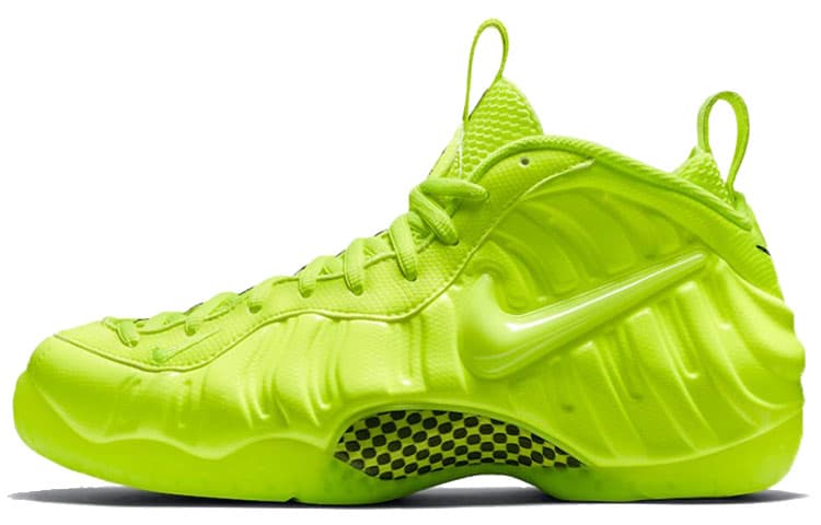 Nike Air Foamposite Pro 'Volt' 2021 3