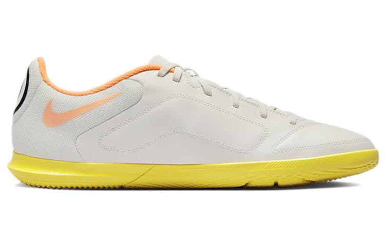 Nike Tiempo Legend 9 Club IC 'Phantom Yellow Strike' 3