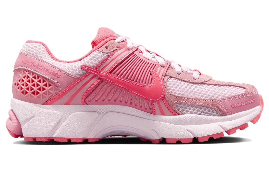 Nike Zoom Vomero 5 Coral Chalk Hot Punch Women's 3