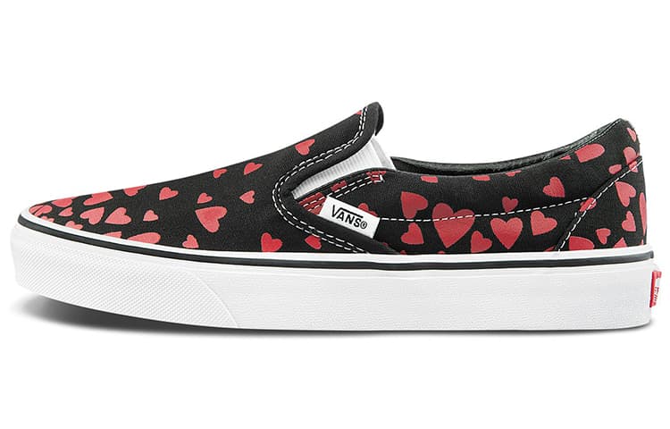 Vans Classic Slip On 'Valentine's Hearts' 2