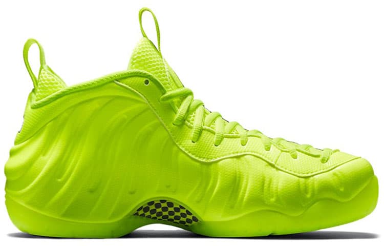 Nike Air Foamposite Pro 'Volt' 2021 5