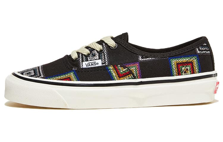 Vans Authentic 44 Low Top Skateboarding Shoes Unisex Black