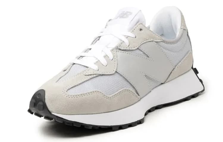 New Balance 327 'Rain Cloud Metallic Silver' 4